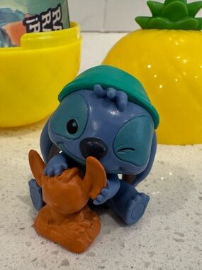 Disney Stitch Sculpting Clay 1 & 1/2” Figurine Pineapple Mystery Collection (B)